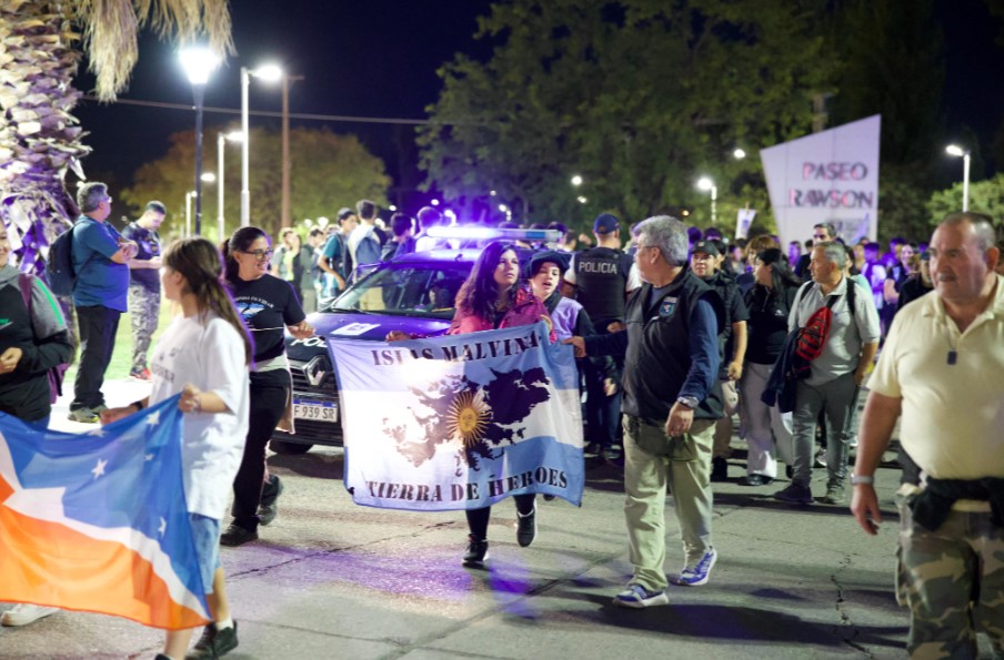 Caminata y Vigilia por el día del Veterano y los Caídos en Malvinas