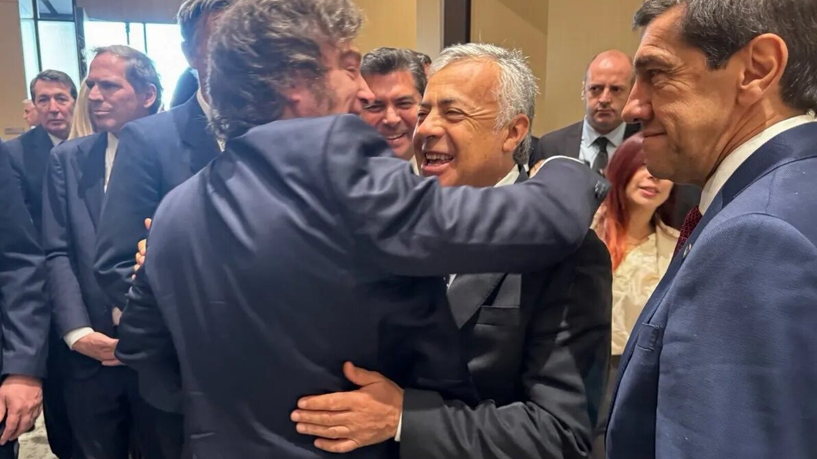 El Gobierno anticipó a 12 Provincias 400 mil millones de pesos, Mendoza se encuentra incluída