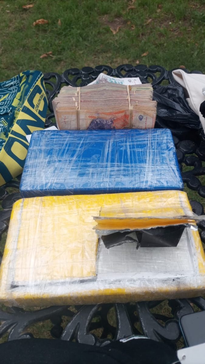 WhatsApp-Image-2026-04-05-at-14.11.031-675x1200