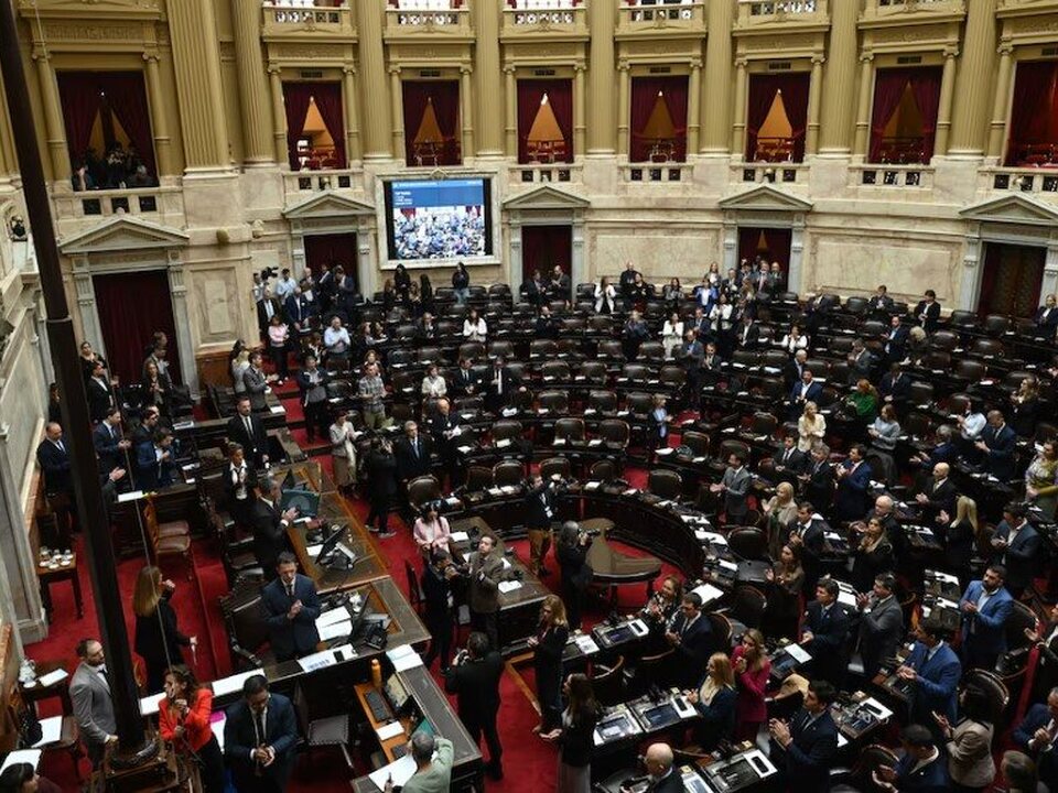 La cámara de Diputados convirtió en ley la "Reforma a la Ley de Glaciares"