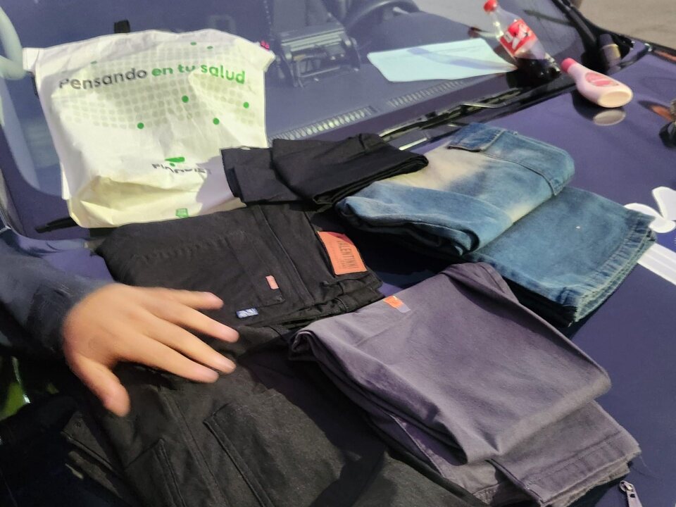 La Policía de Mendoza recuperó dos autos robados y detuvo a una pareja por un robo en San Martín