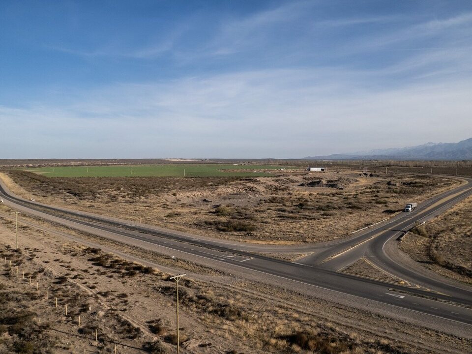 Avanza la reconstrucción de la Ruta 143: inician trabajos en Pareditas y se mantienen los operativos en San Rafael