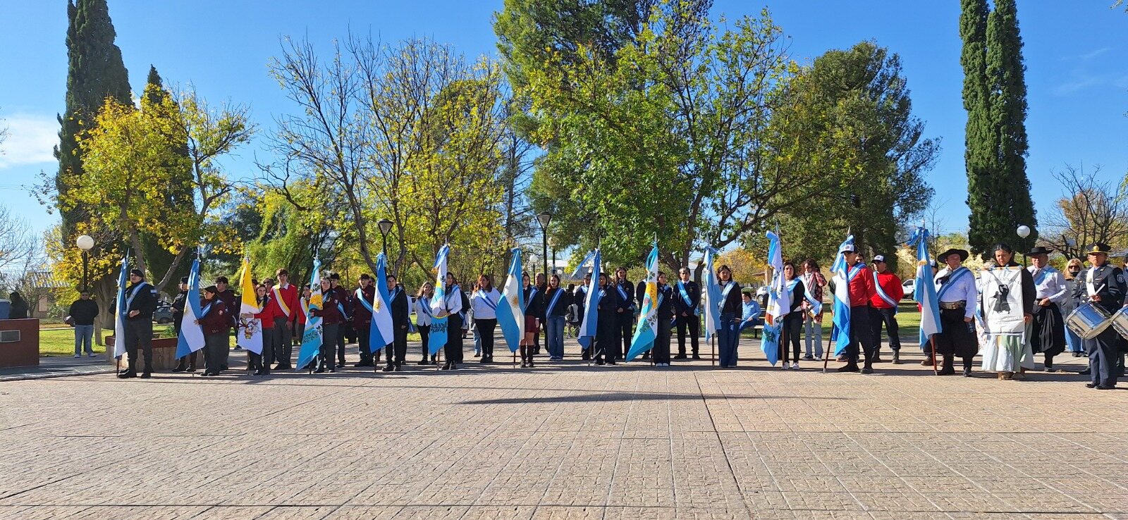 479bc319-ff12-400c-8296-8992af7a5ede