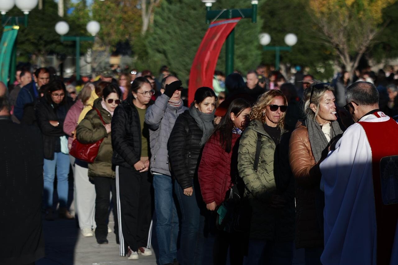 e28e876a-b2b2-48a7-815a-b1964a508138