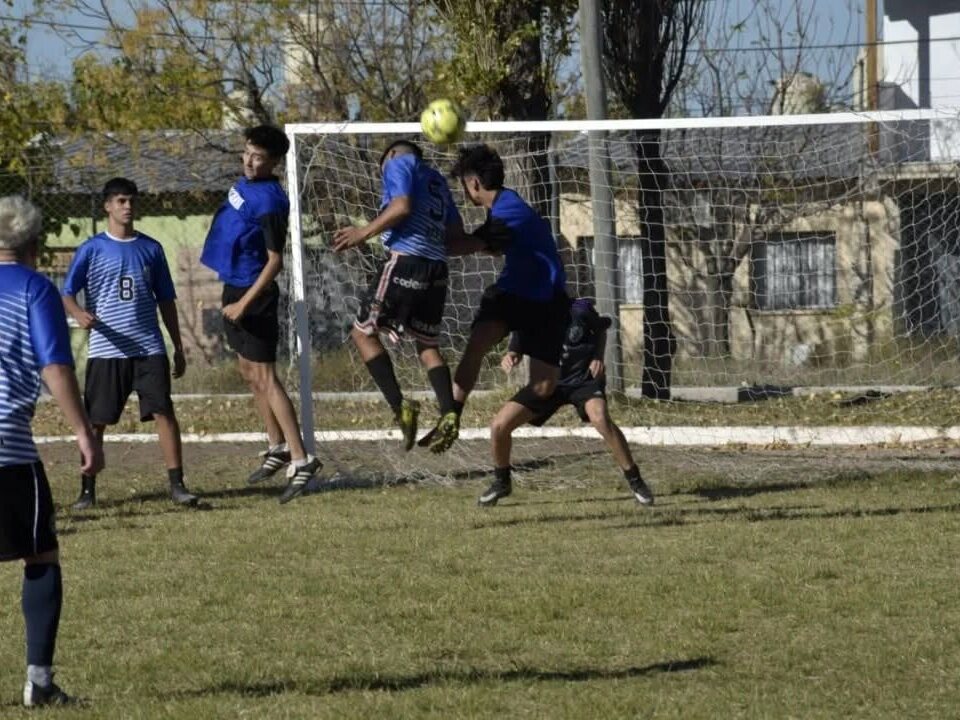 Últimos días para anotarse al torneo de fútbol para estudiantes secundarios