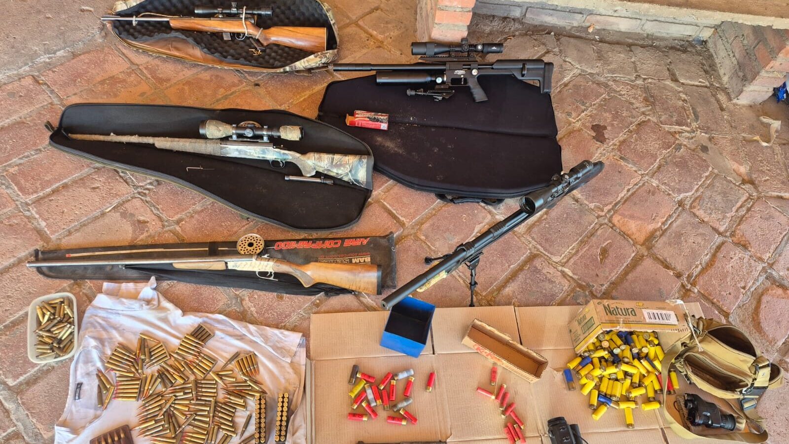 Detuvieron a integrantes de la banda que estafó a más de 800 usuarios y movía dinero en criptomonedas