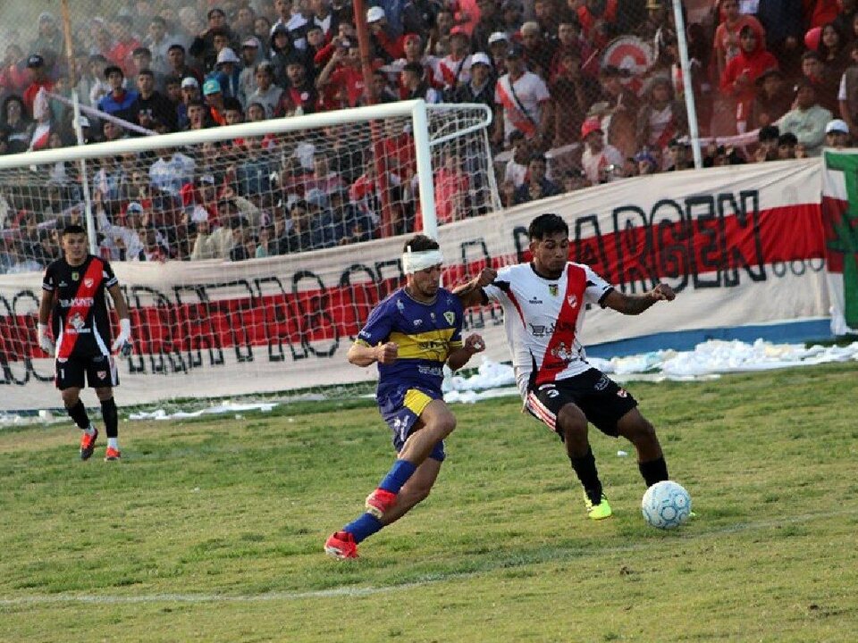 Copa Vendimia: Este domingo se define el campeón entre Huracán y Balloffet