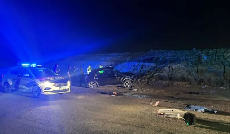 Vehículo conducido por un hombre volcó en solitario en la Ruta 40 y quedó gravemente herido